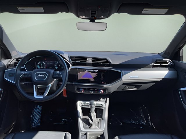 Used 2025 Audi Q3 2.0T Premium AWD/4WD image 13
