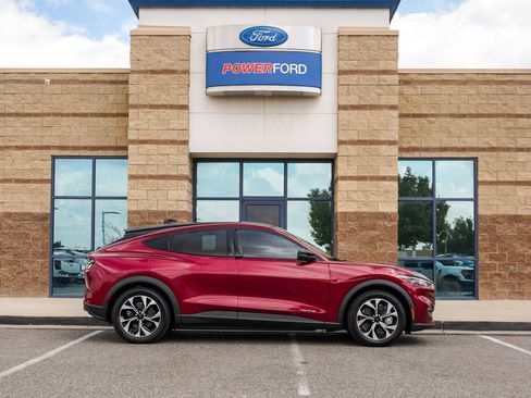 New 2025 Ford Mustang Mach-E Select image 5