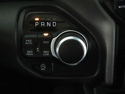 Used 2023 RAM 1500 Big Horn AWD/4WD image 16