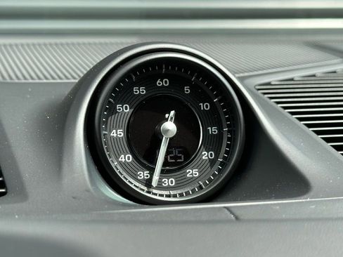 Used 2025 Porsche Cayenne GTS image 29