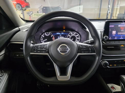 Used 2019 Nissan Altima 2.5 S FWD image 29