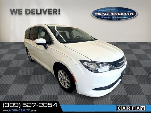 Used 2017 Chrysler Pacifica LX FWD image 1