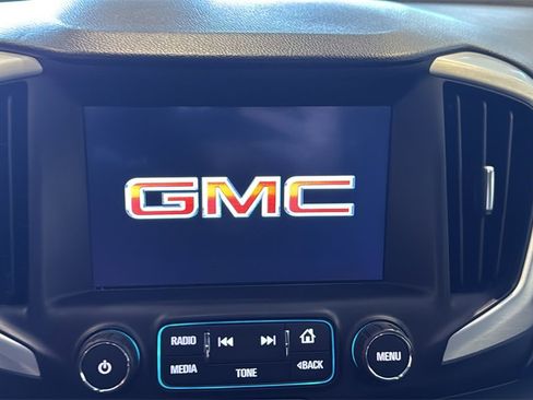 Used 2018 GMC Terrain SLT w/ Preferred Package image 27