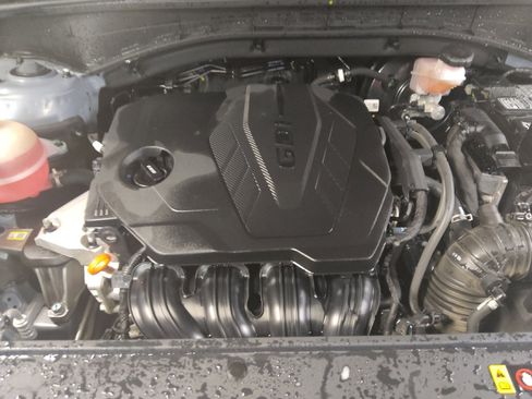 Used 2024 Kia Sorento S FWD image 30
