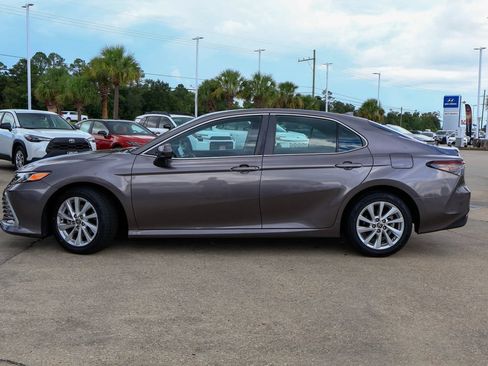 Used 2023 Toyota Camry LE FWD image 26