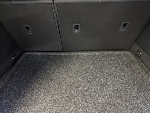 New 2026 Volkswagen Tiguan SE image 14