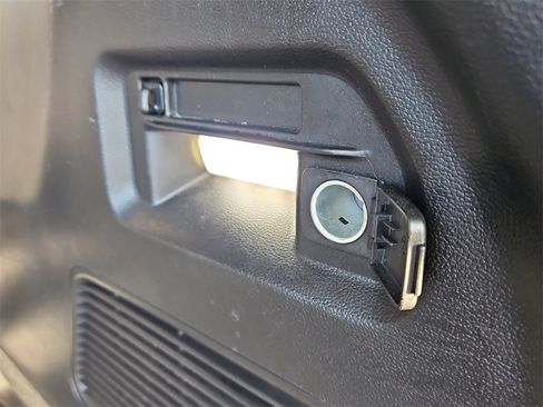 Used 2023 Ford Explorer XLT w/ Equipment Group 202A image 32