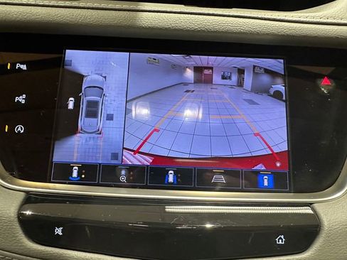 Used 2025 Cadillac XT5 Premium Luxury w/ Technology Package image 6