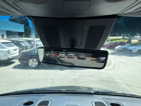 Used 2024 Mercedes-Benz Sprinter 3500 image 43