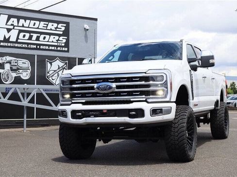 Used 2024 Ford F350 Platinum w/ Tremor Off-Road Package AWD/4WD image 1