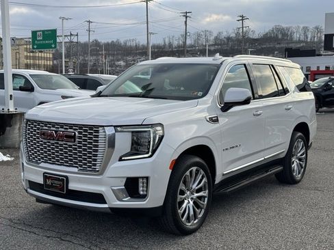 Used 2023 GMC Yukon Denali image 1
