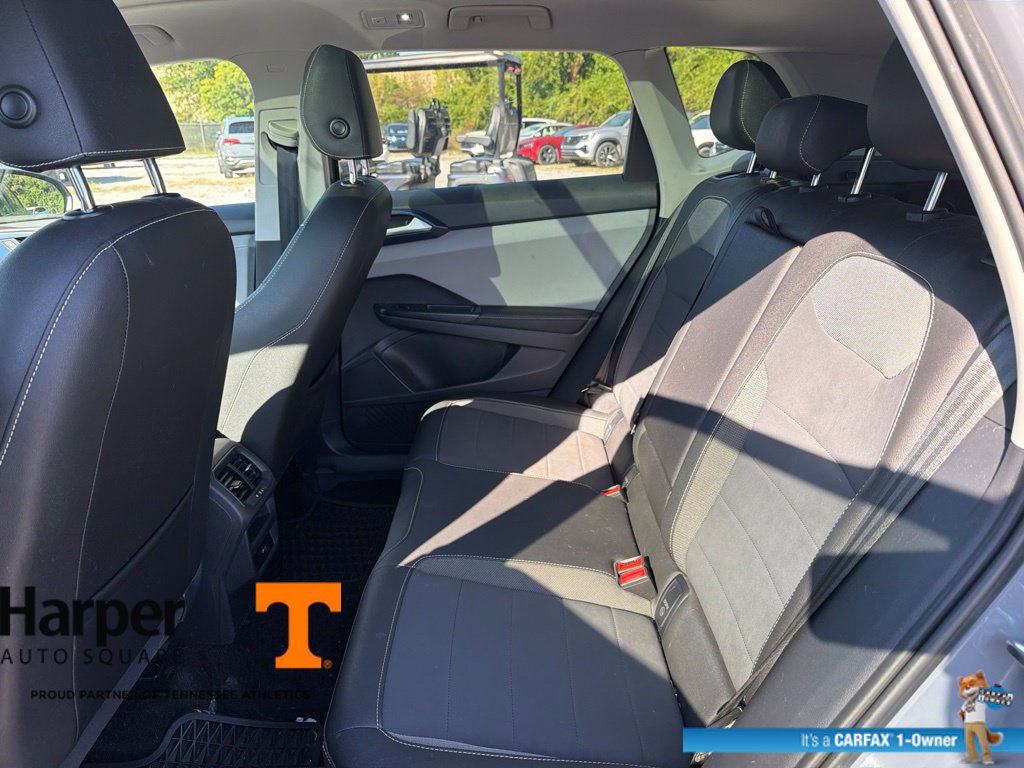 Used 2024 Volkswagen Taos SE AWD/4WD image 10
