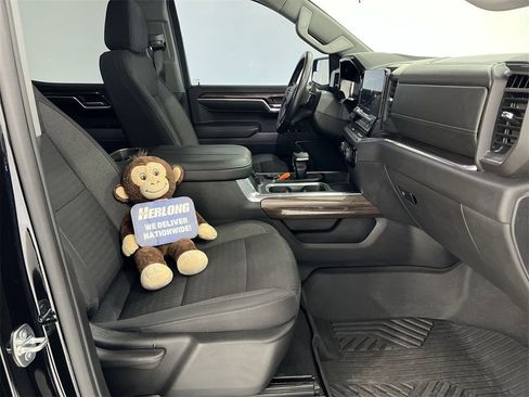 Used 2023 Chevrolet Silverado 1500 LT Trail Boss w/ Protection Package image 23