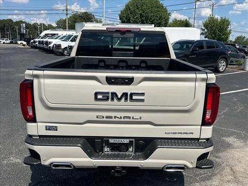 New 2026 GMC Sierra 1500 Denali Ultimate AWD/4WD image 10