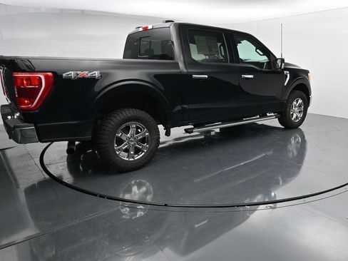 Used 2021 Ford F150 XLT w/ Equipment Group 302A High AWD/4WD image 8