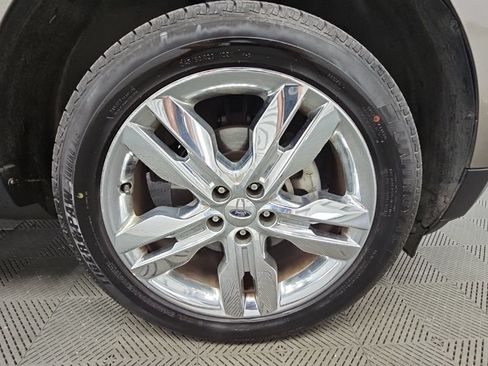 Used 2013 Ford Edge Limited w/ Driver Entry Pkg FWD image 47