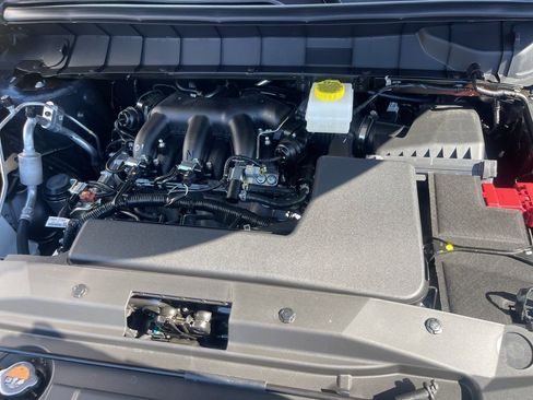 New 2026 Nissan Pathfinder Platinum w/ Cargo Package image 33