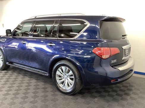 Used 2017 INFINITI QX80 4WD w/ Driver Assistance Package image 4