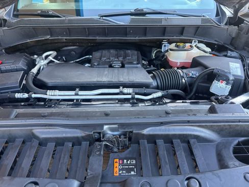 Used 2021 Chevrolet Silverado 1500 Custom AWD/4WD image 24