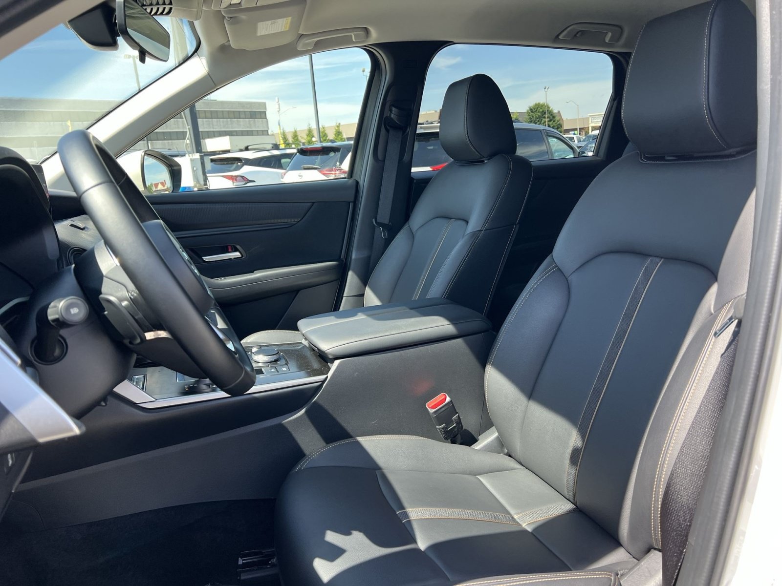Used 2024 MAZDA CX-90 3.3 Turbo w/ Select Package AWD/4WD image 13