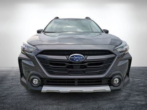 New 2025 Subaru Outback Limited image 8
