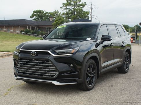 Used 2026 Toyota Grand Highlander AWD Hybrid image 25