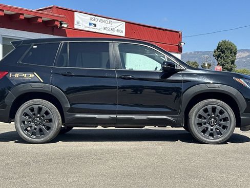 Used 2023 Honda Passport EX-L image 3