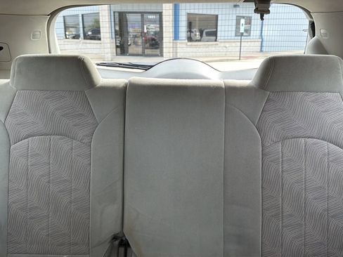 Used 2015 Buick Enclave Convenience FWD image 44