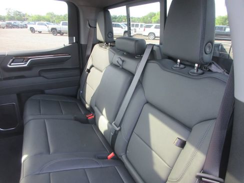 New 2026 GMC Sierra 1500 Elevation w/ Elevation Premium Package AWD/4WD image 13