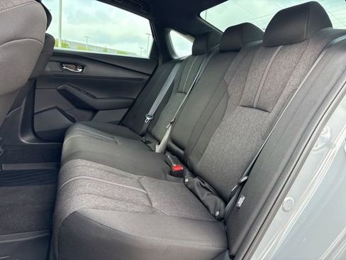 Used 2025 Honda Accord Sport image 12
