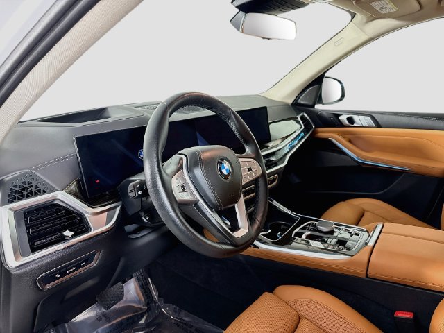 Used 2027 BMW X7 xDrive40i AWD/4WD image 22