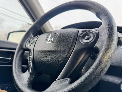 Used 2015 Honda Accord EX image 14