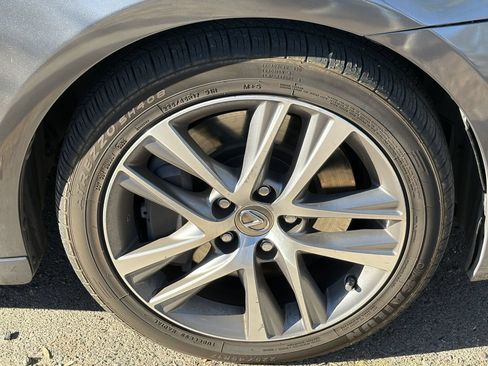 Used 2020 Lexus IS 300 RWD image 6