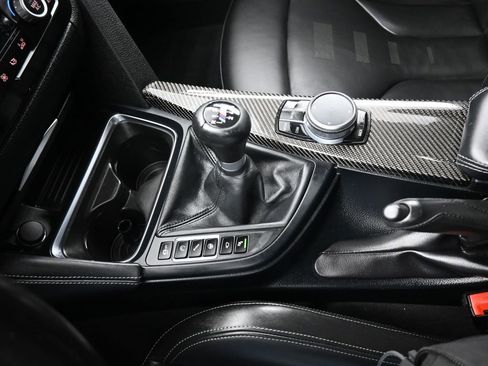 Used 2018 BMW M3 RWD image 23