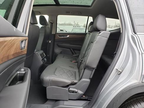 New 2026 Volkswagen Atlas SE AWD/4WD image 8