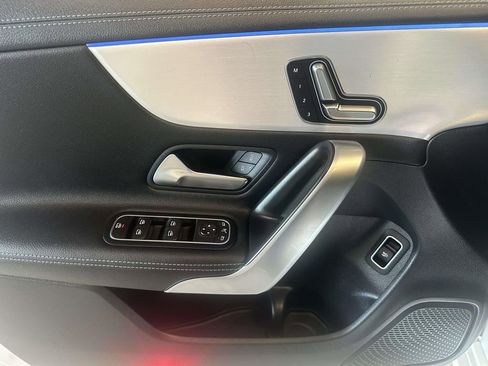 Used 2025 Mercedes-Benz CLA 250 4MATIC image 19