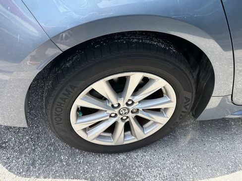 Used 2023 Toyota Corolla XLE FWD image 13