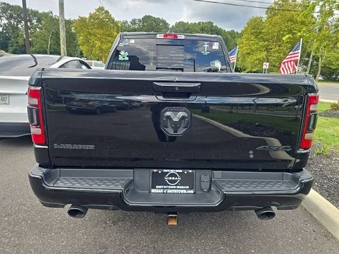 Used 2023 RAM 1500 Laramie AWD/4WD image 11