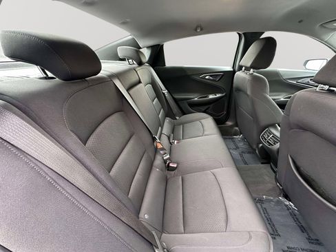 Certified 2024 Chevrolet Malibu LT image 32
