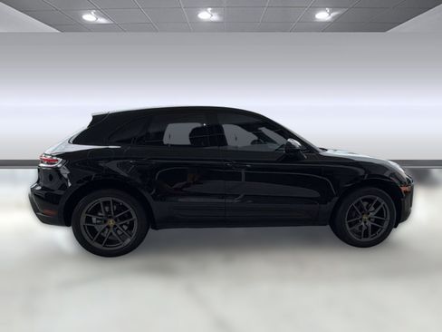 Used 2023 Porsche Macan AWD/4WD image 8