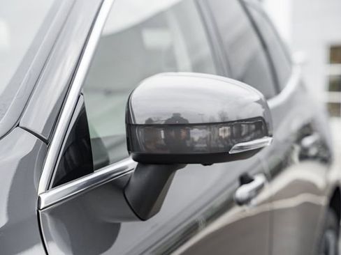 Used 2022 Volvo XC60 T8 Inscription w/ Advanced Package image 15