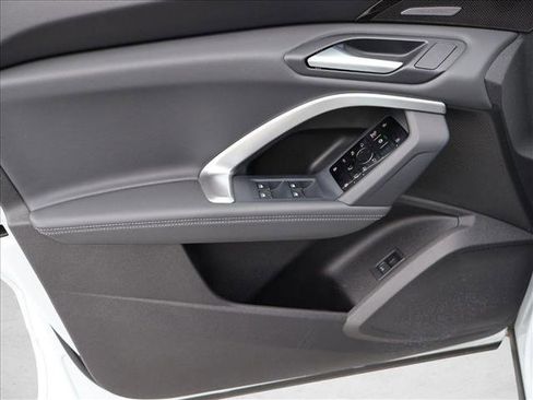 Certified 2025 Audi Q5 Premium w/ Premium Plus AWD/4WD image 11
