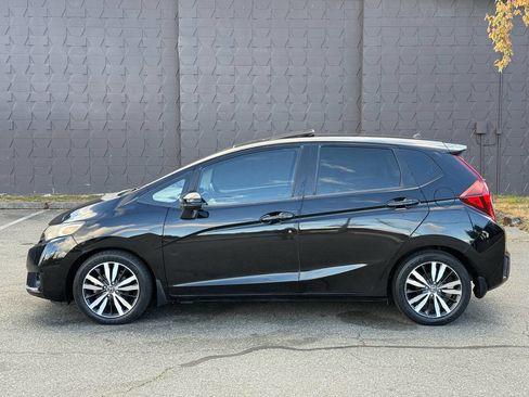 Used 2016 Honda Fit EX image 5