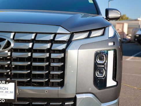 Used 2024 Hyundai Palisade Calligraphy FWD image 8
