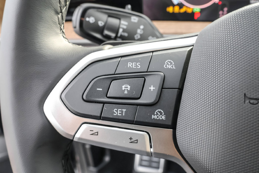 New 2027 Volkswagen Atlas SEL R-Line AWD/4WD image 28
