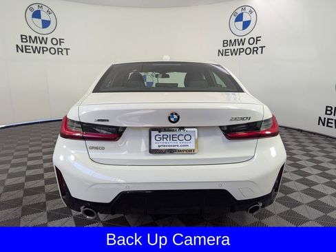 Certified 2023 BMW 330i xDrive Sedan w/ M Sport Package AWD/4WD image 7
