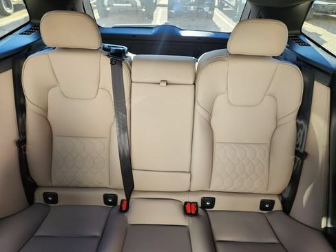 Certified 2026 Volvo XC60 B5 Plus w/ Protection Package Premier AWD/4WD image 14