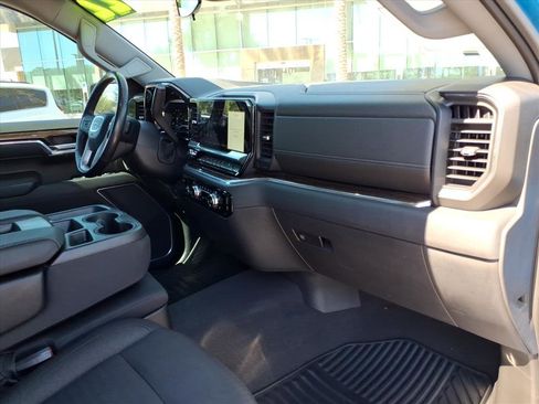 Used 2022 GMC Sierra 1500 Elevation image 11