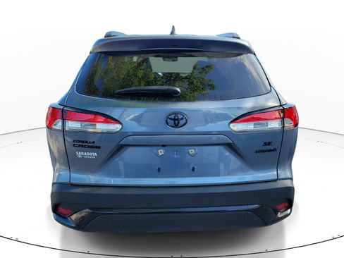 Used 2024 Toyota Corolla Cross SE AWD/4WD image 5