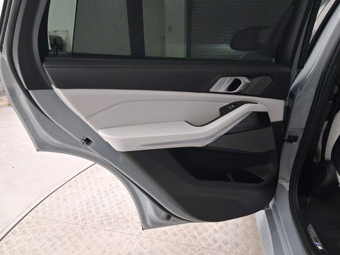 Certified 2024 BMW X5 M60i image 29